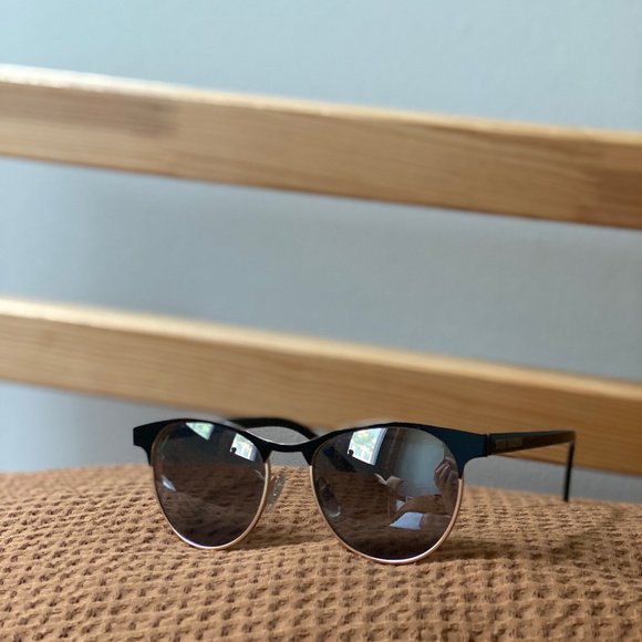 Steve Madden Accessories - Steve Madden Sunglasses